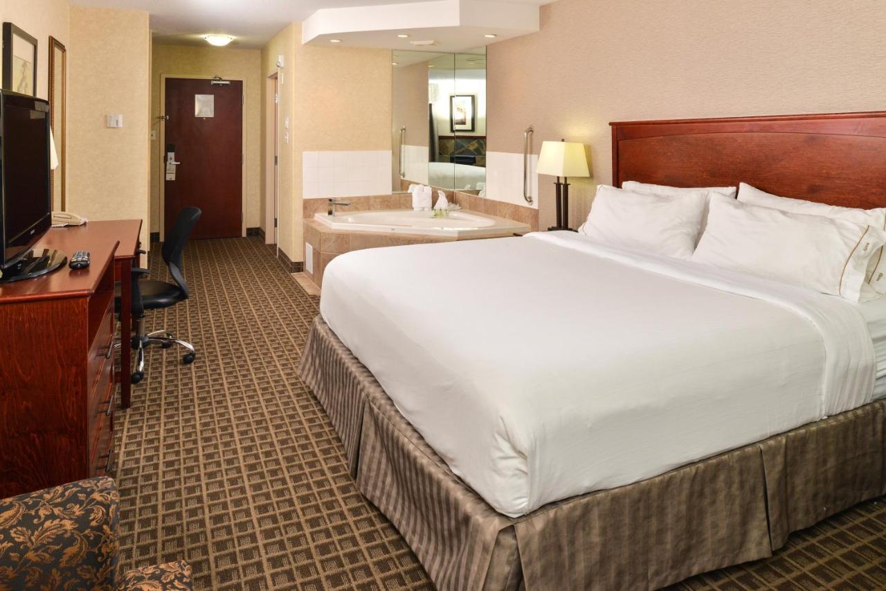 Holiday Inn Express Edmonton North By Ihg Extérieur photo