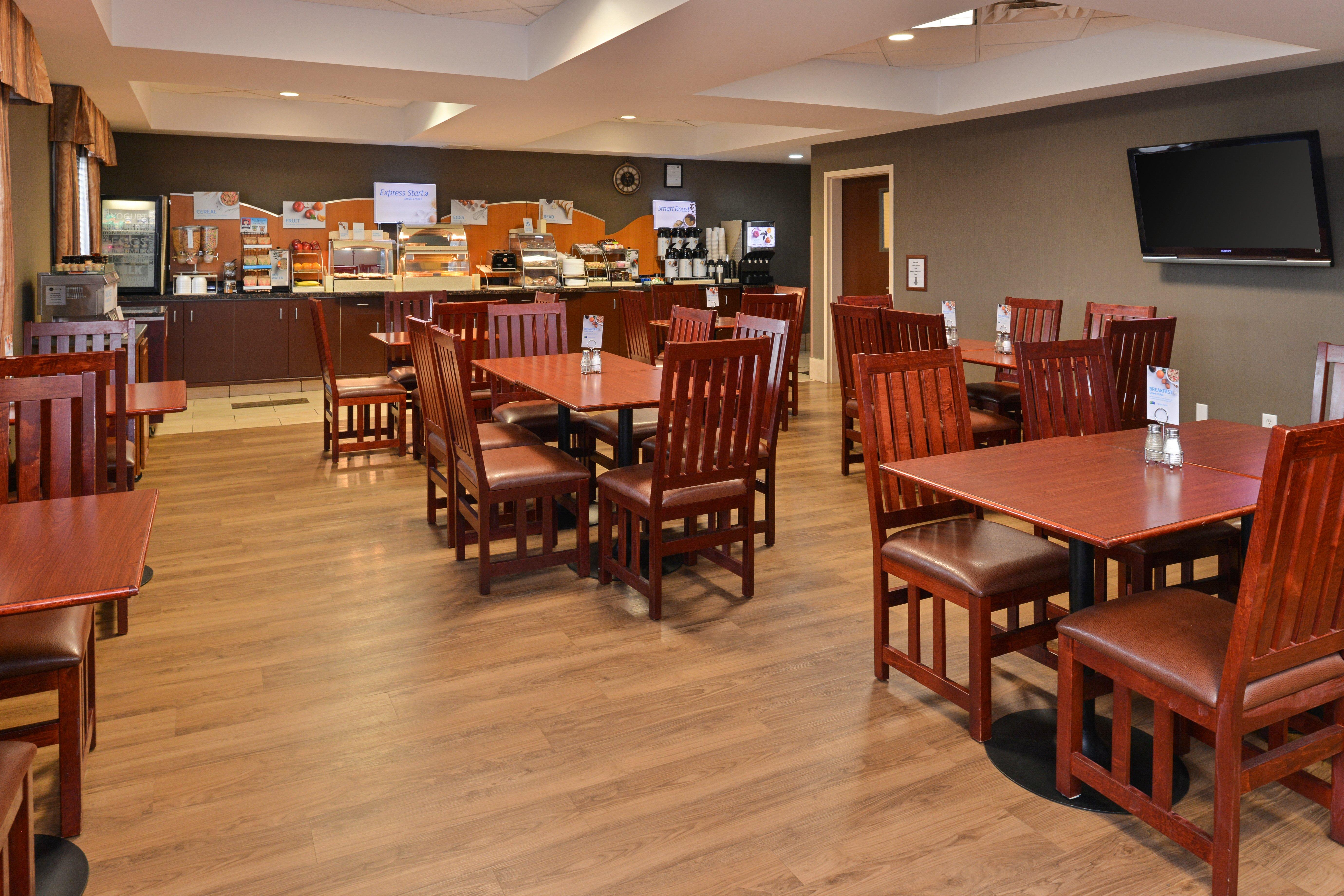 Holiday Inn Express Edmonton North By Ihg Extérieur photo