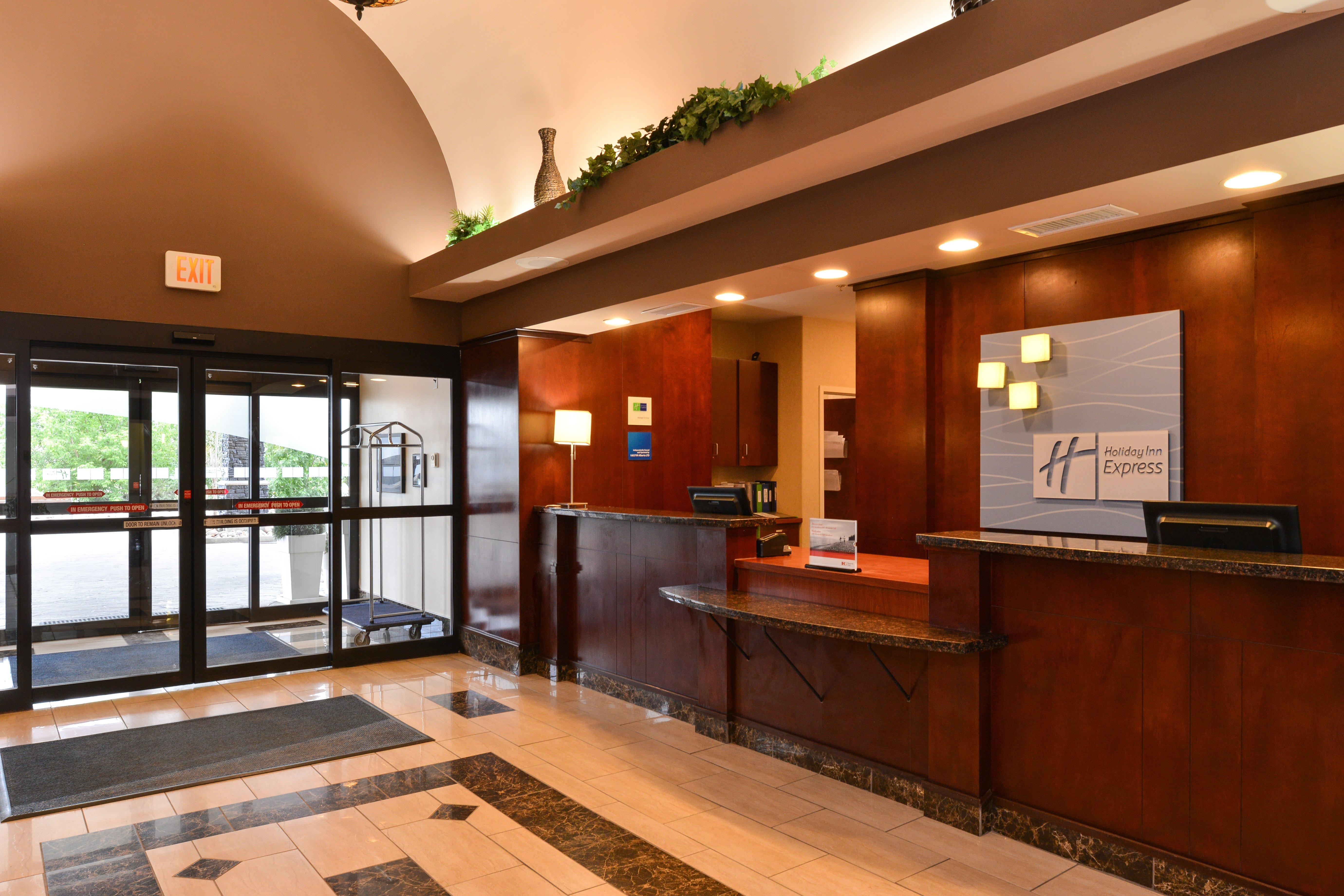 Holiday Inn Express Edmonton North By Ihg Extérieur photo