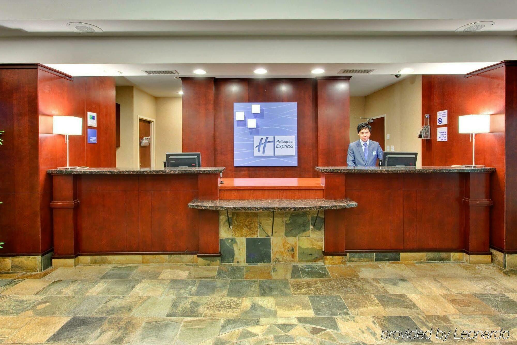 Holiday Inn Express Edmonton North By Ihg Extérieur photo