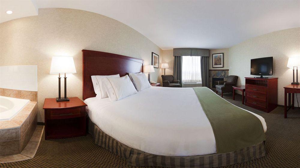 Holiday Inn Express Edmonton North By Ihg Extérieur photo